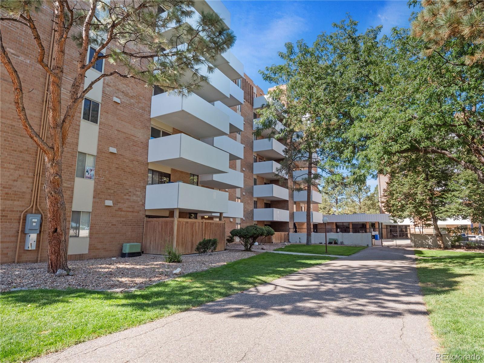 2880 S Locust Street Unit: S203