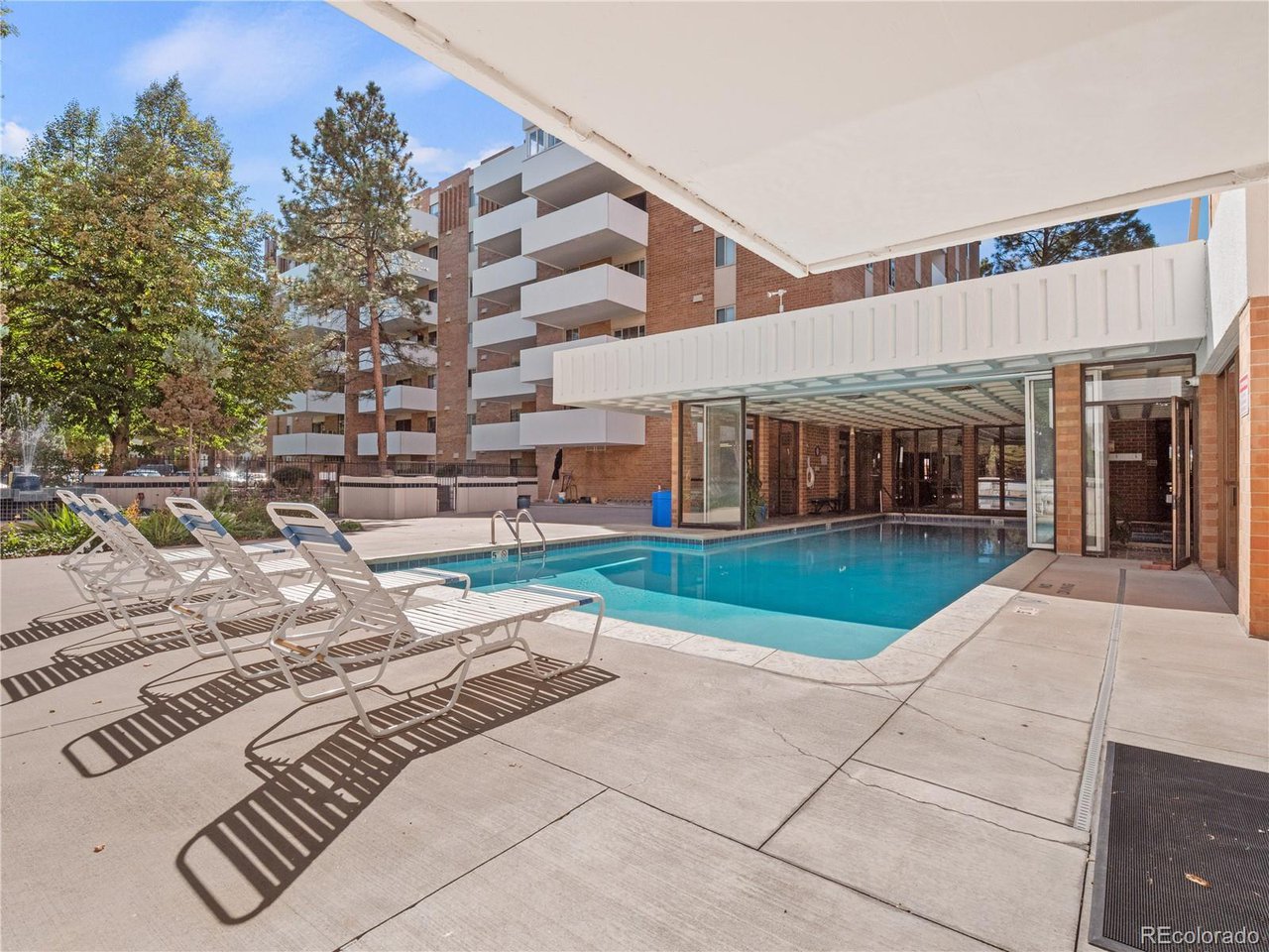 2880 S Locust St South towe-S203