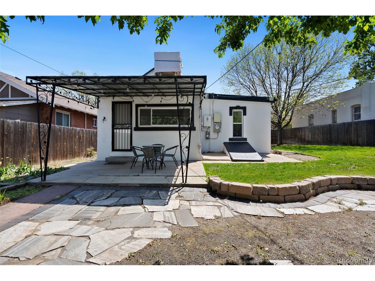 3147 W 39th Ave