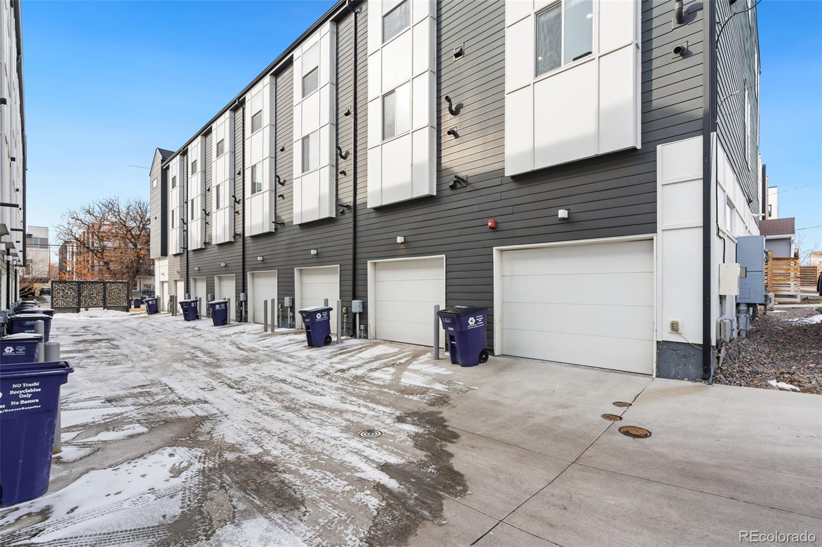 1826 Irving Street Unit: 8