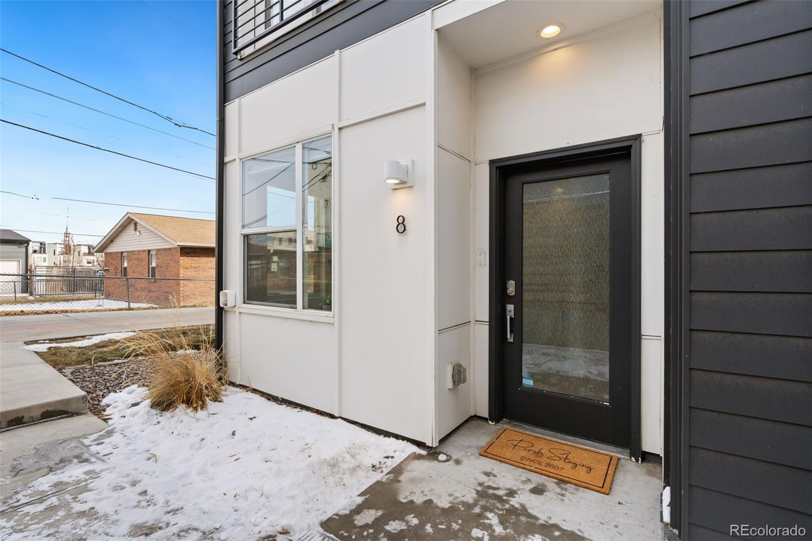 1826 Irving Street Unit: 8
