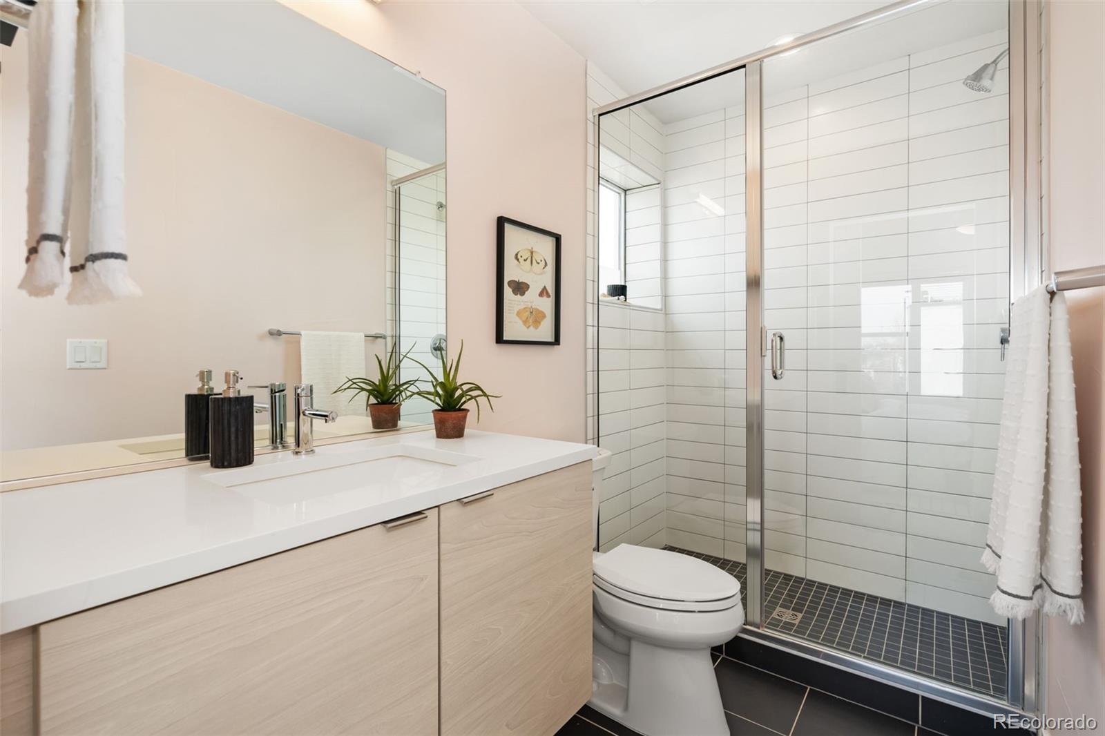 1826 Irving Street Unit: 8