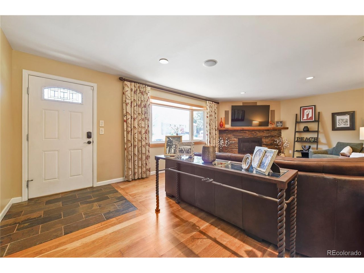 11835 Swadley Dr