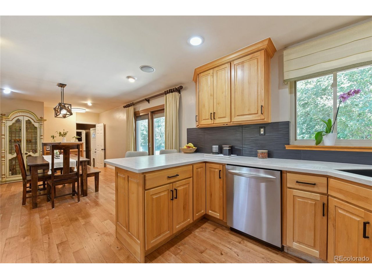 11835 Swadley Dr