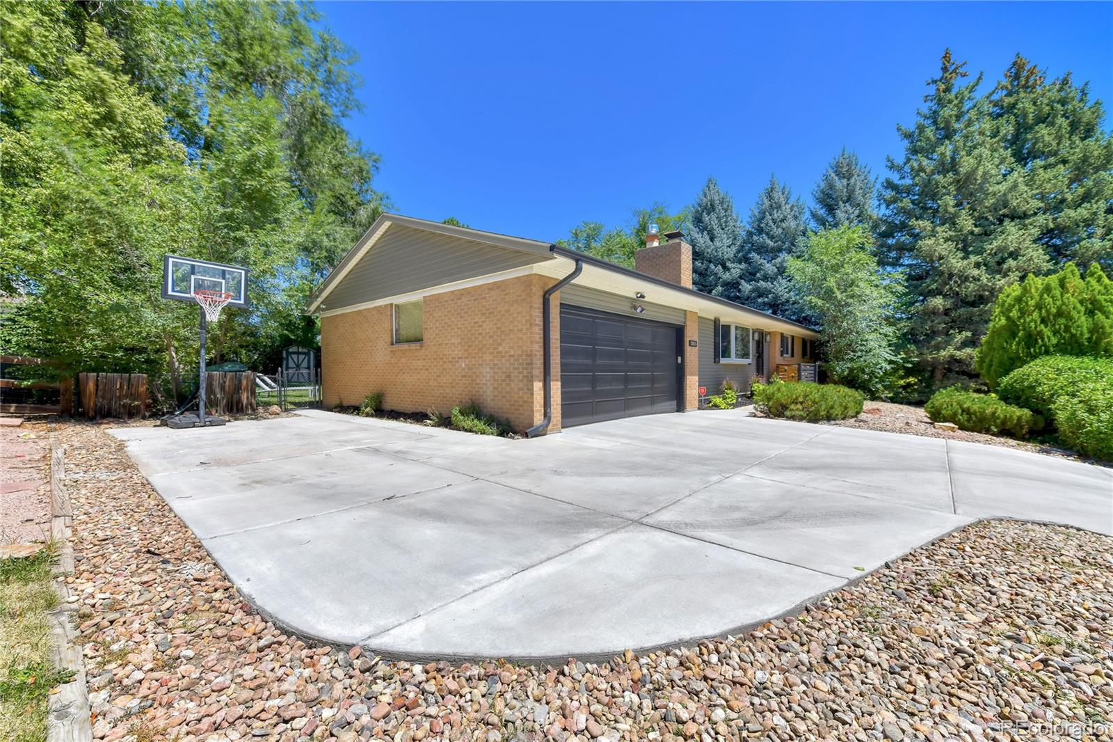 11835 Swadley Drive