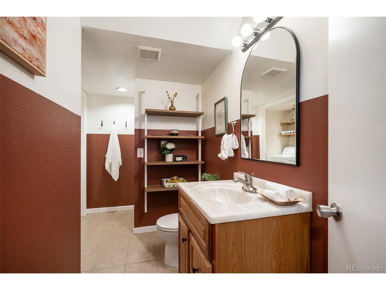 7607 Harlan St