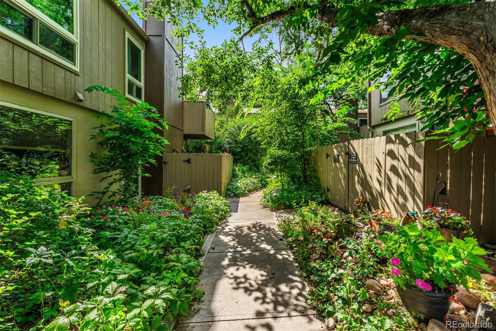 7373 W Florida Avenue Unit: 8D