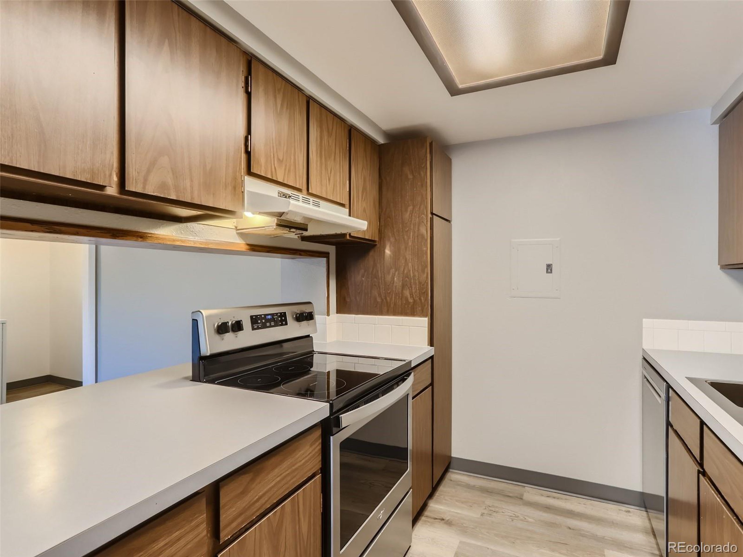 12132 Huron St 204