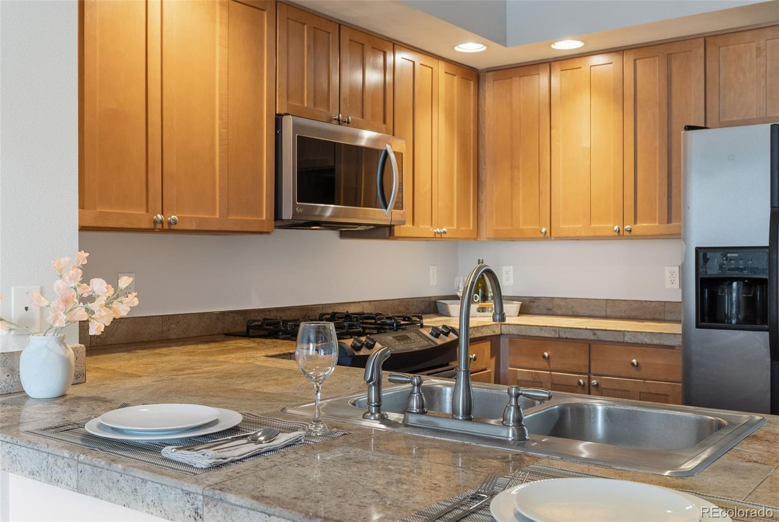 1705 N Gaylord Street Unit: 207