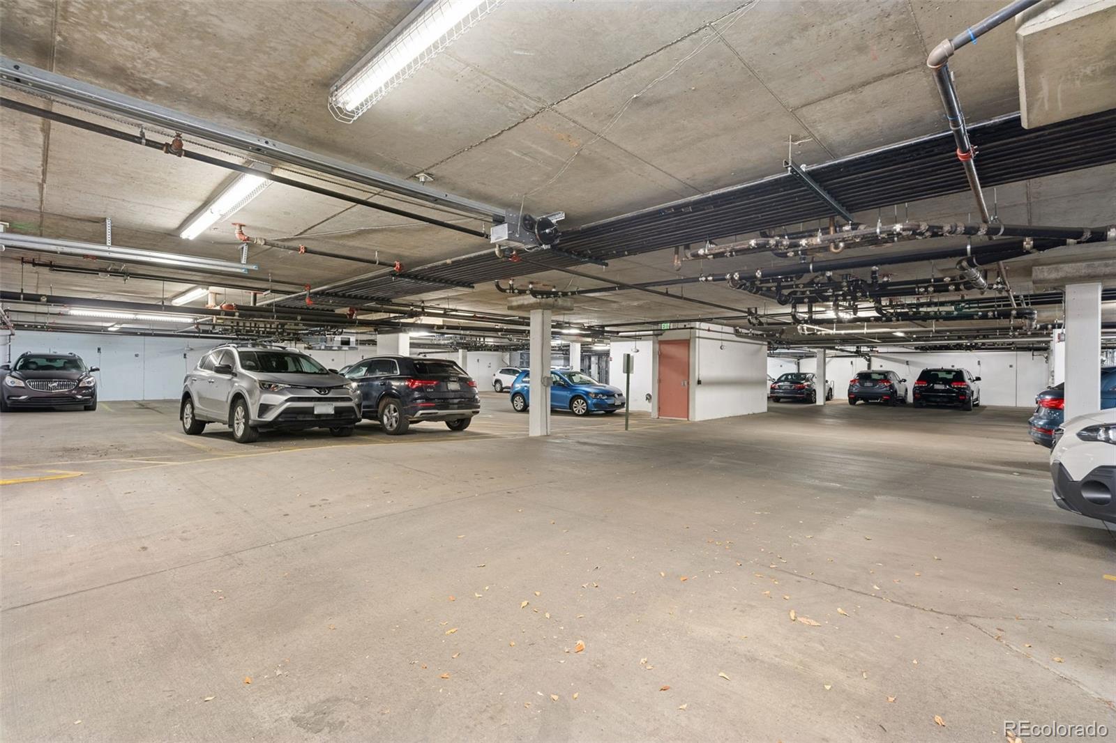 1705 N Gaylord Street Unit: 207