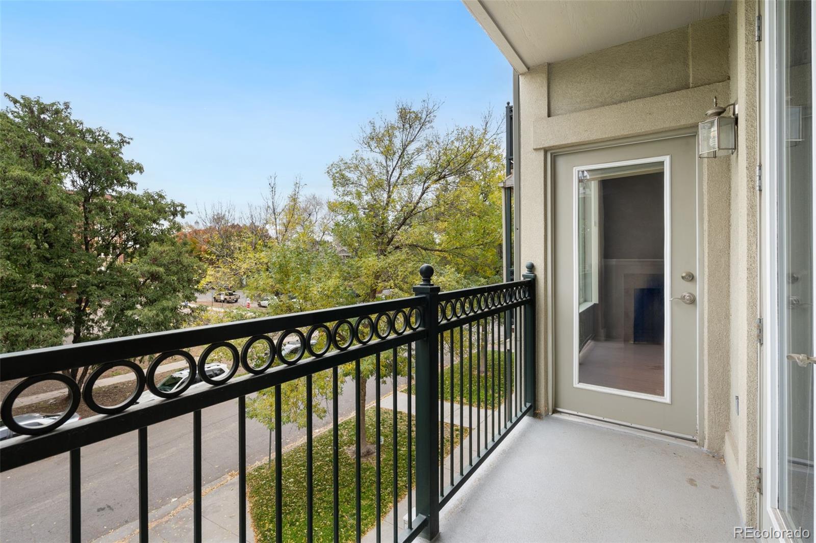 1705 N Gaylord Street Unit: 207