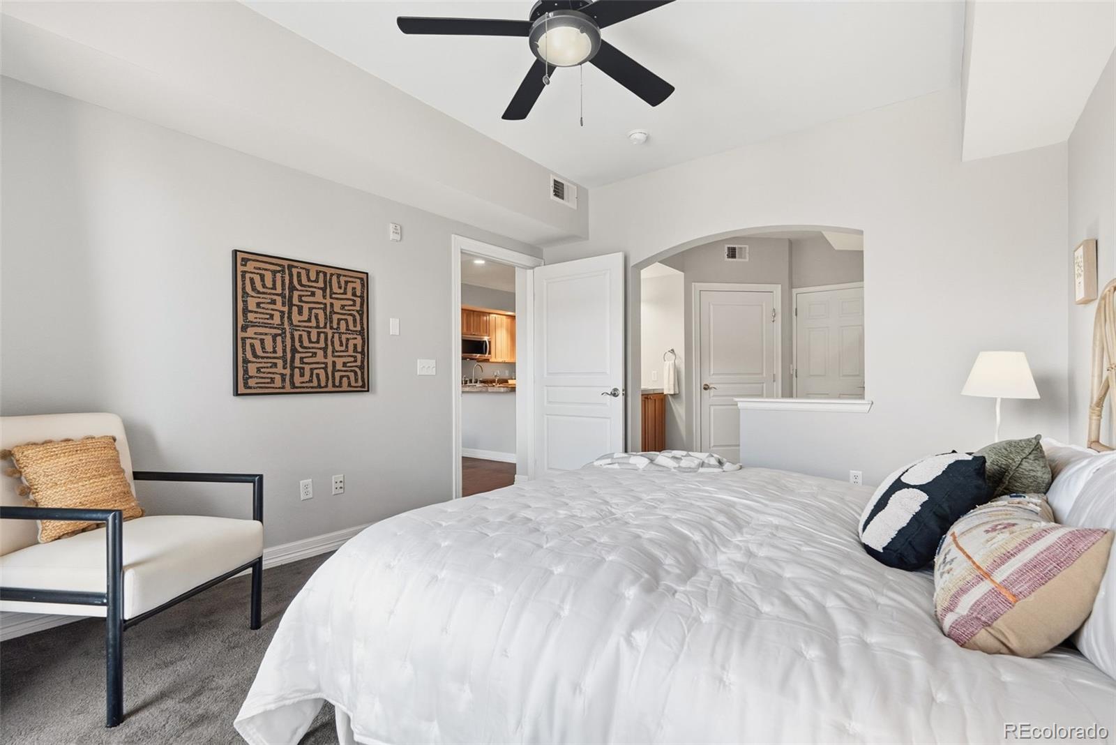 1705 N Gaylord Street Unit: 207