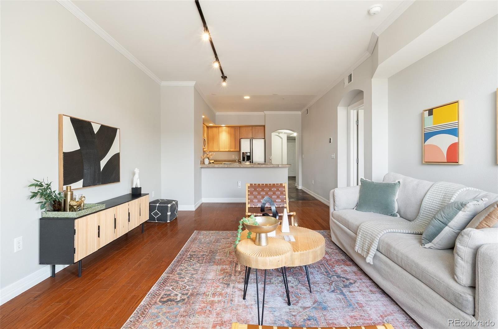 1705 N Gaylord Street Unit: 207