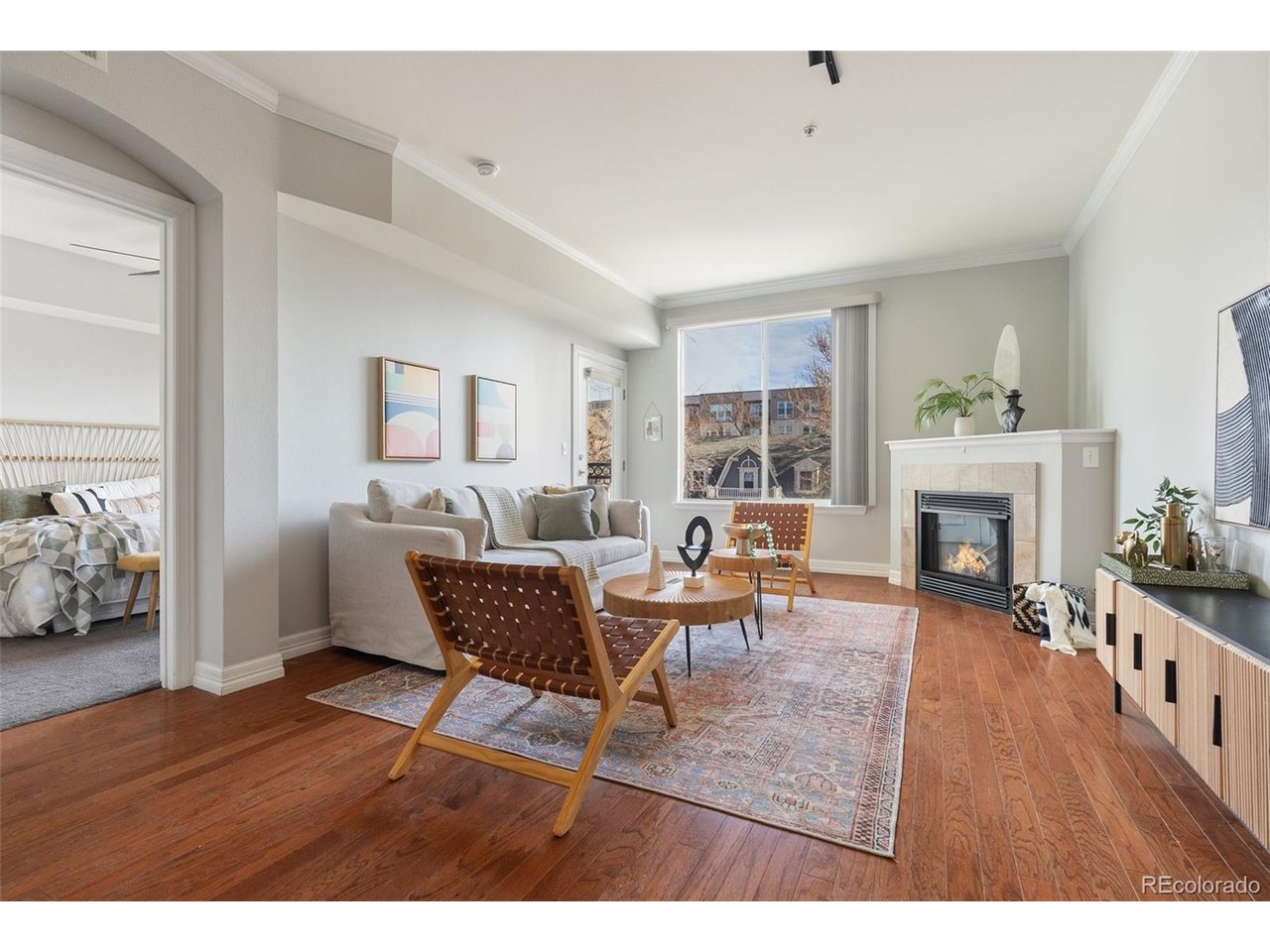 1705 N Gaylord St 207