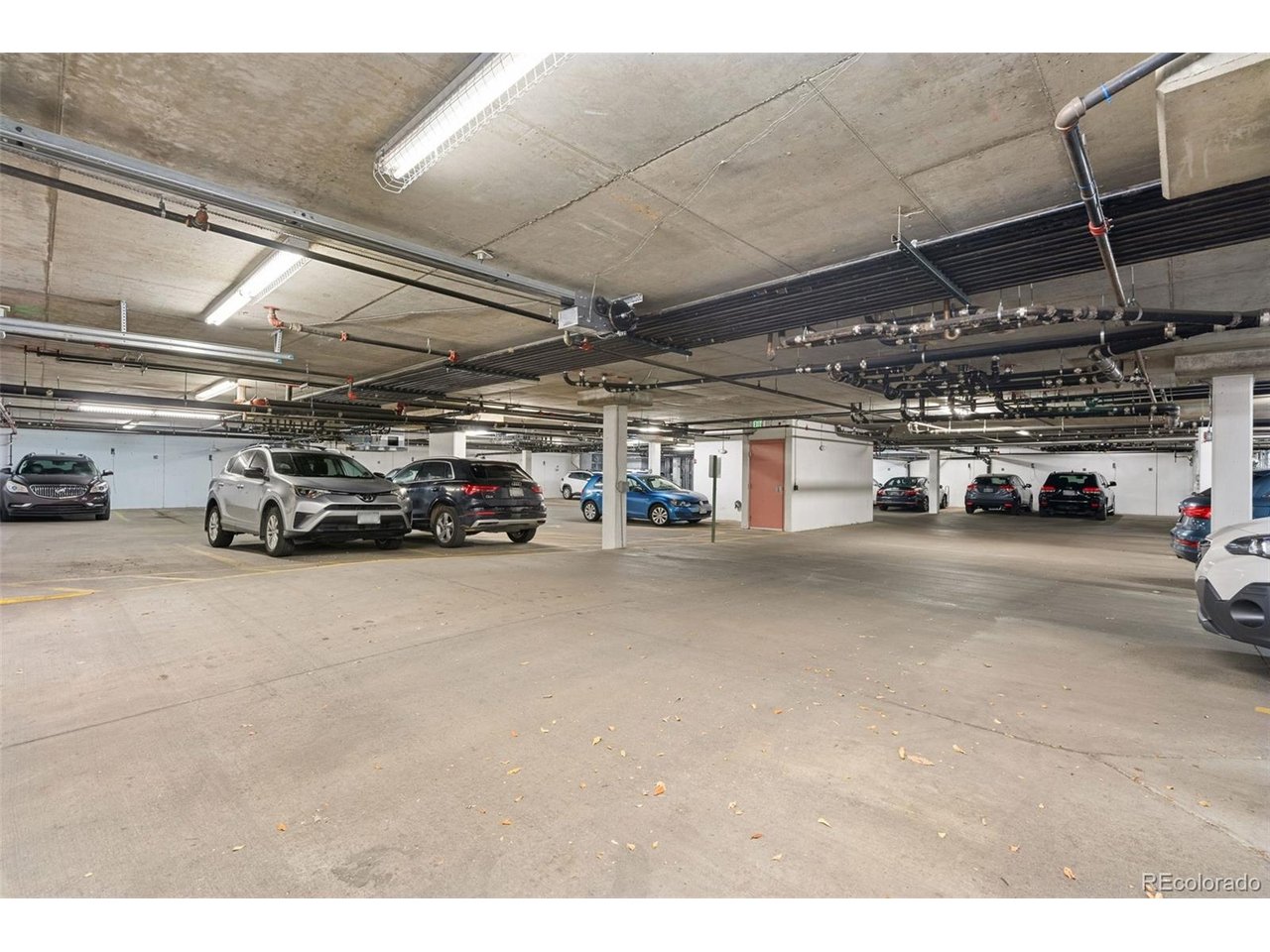 1705 N Gaylord St 207