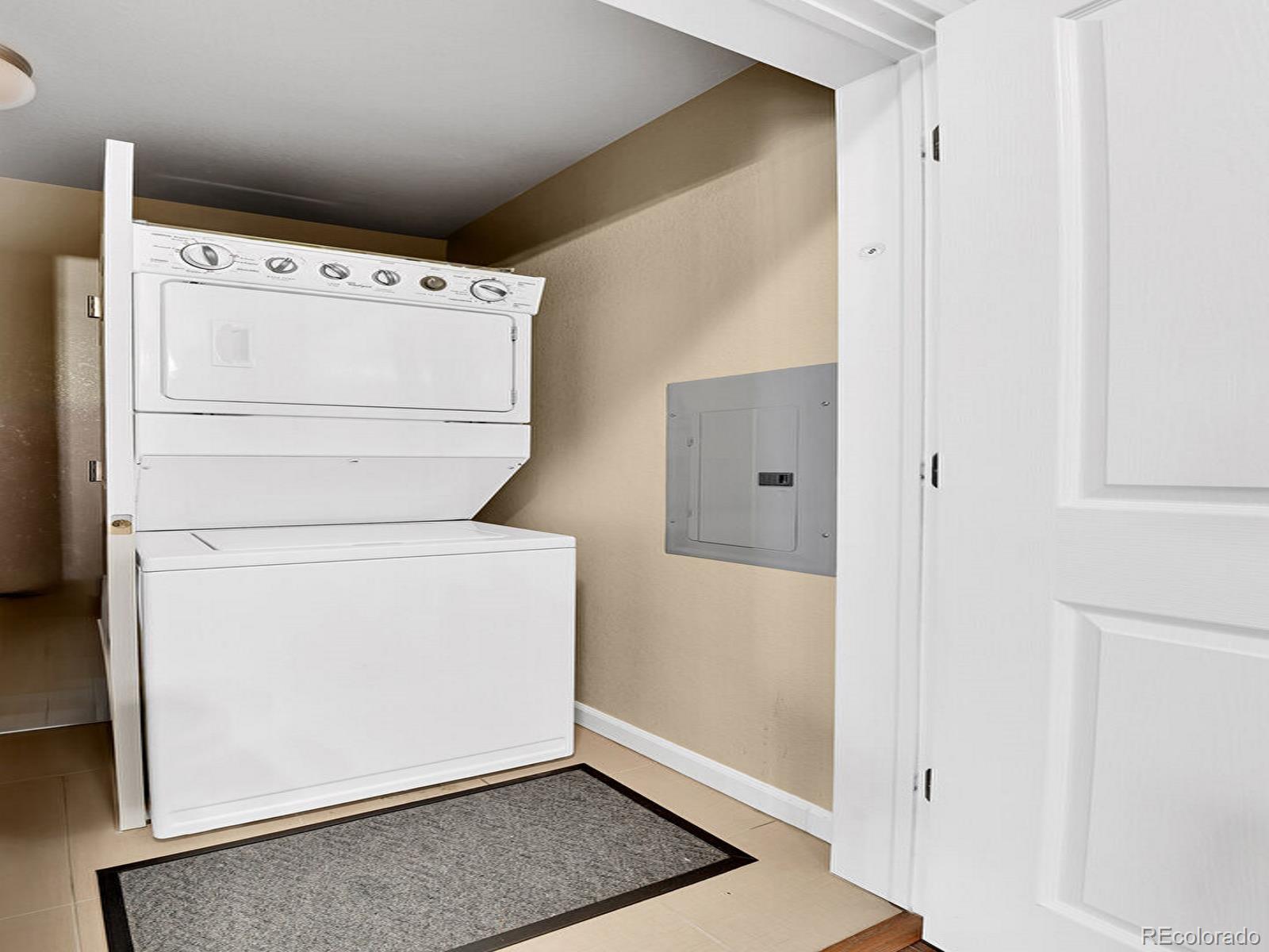 1044 Rockhurst Drive Unit: 202