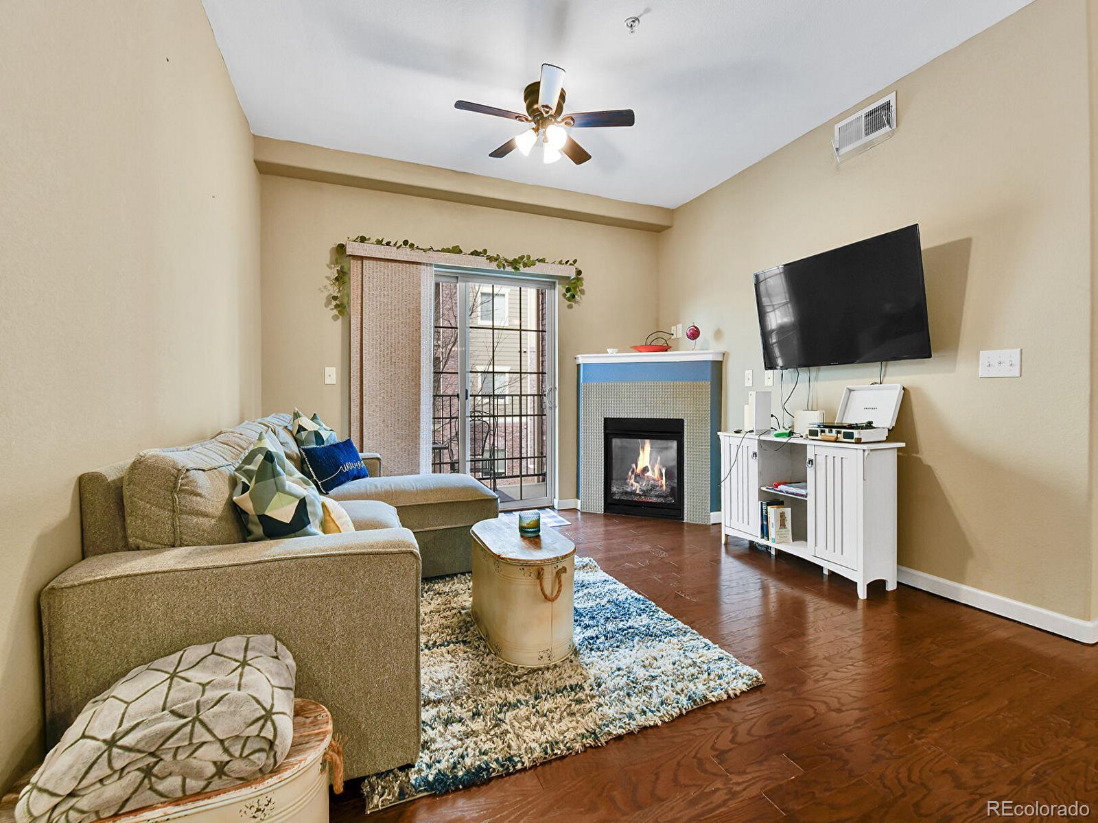 1044 Rockhurst Drive Unit: 202