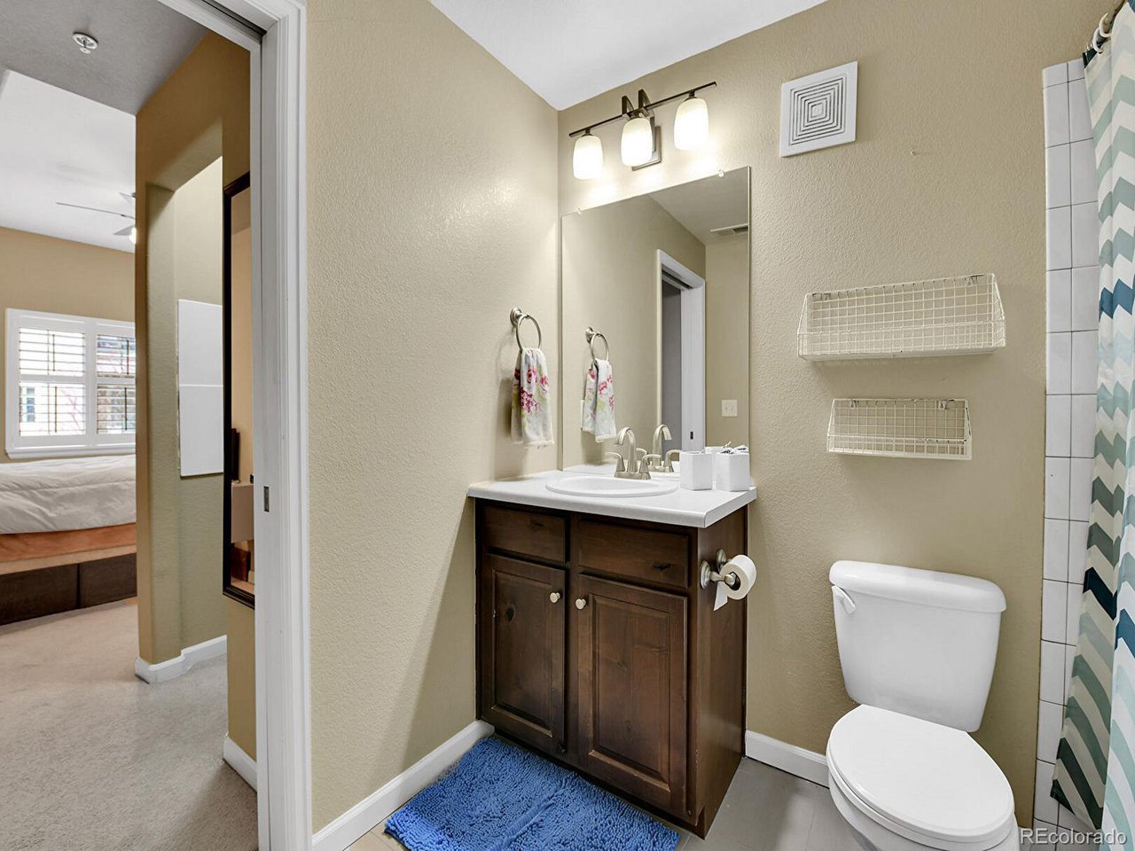 1044 Rockhurst Dr 202