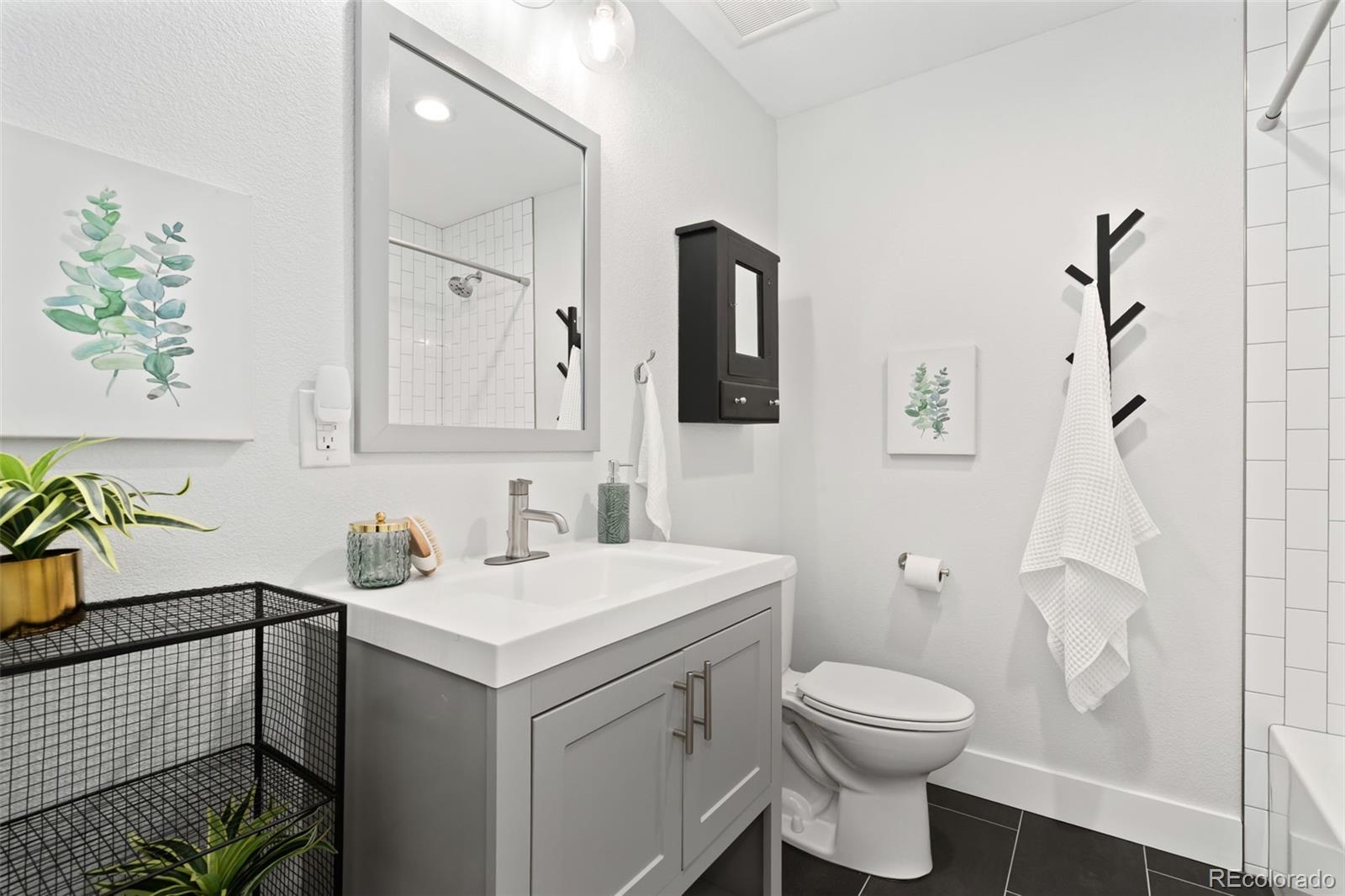 1050 N Jackson Street