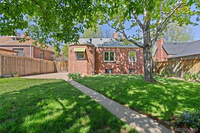 1434 Clermont Street