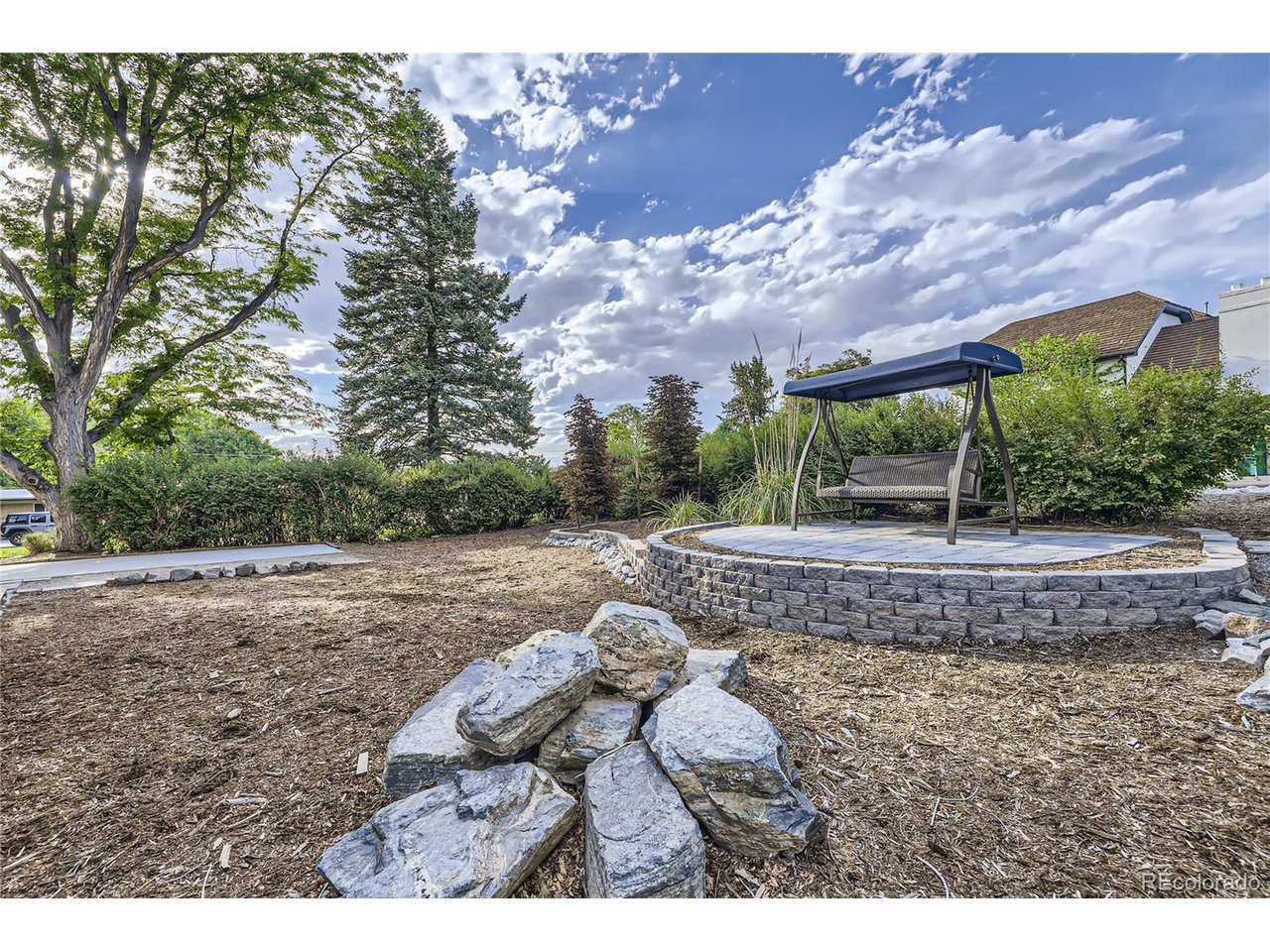 14 Rangeview Dr