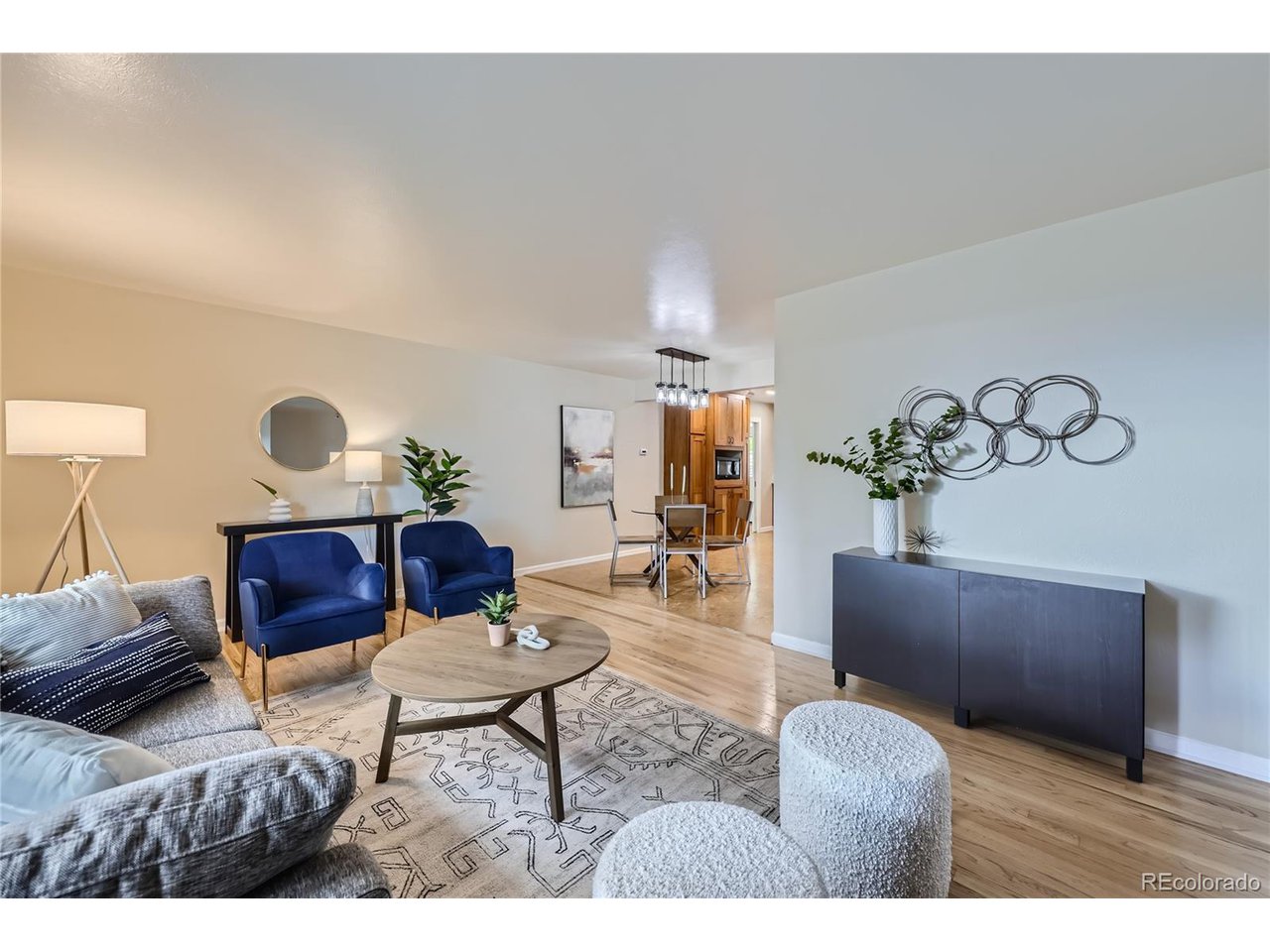 14 Rangeview Dr