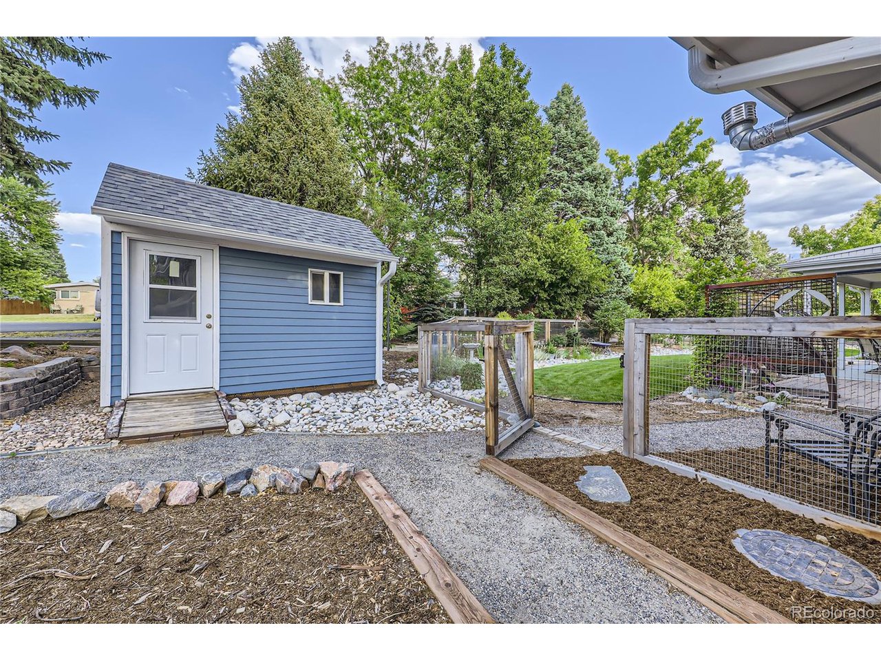14 Rangeview Dr