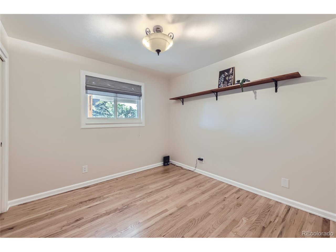 14 Rangeview Dr