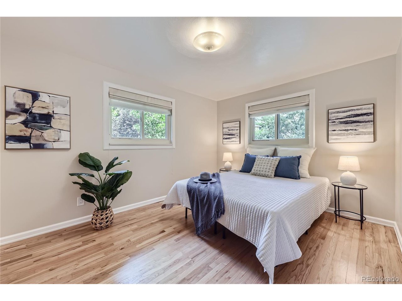 14 Rangeview Dr