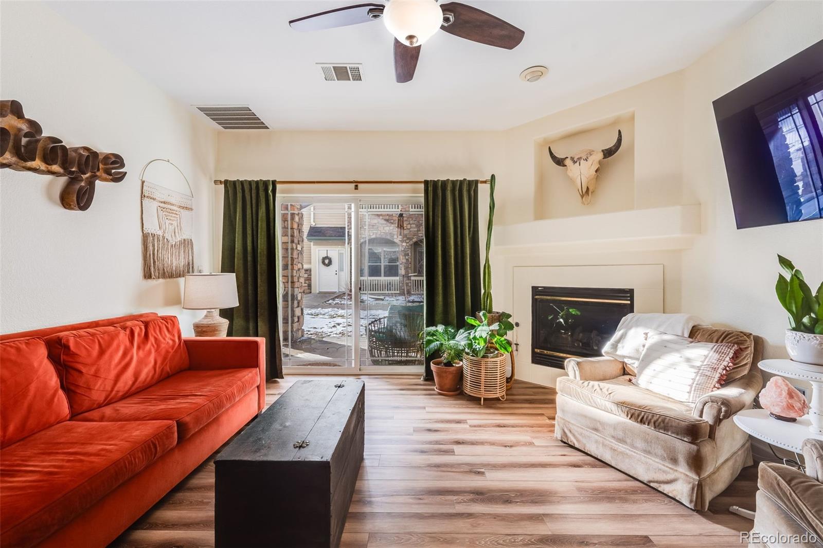 8329 S Independence Circle Unit: 106