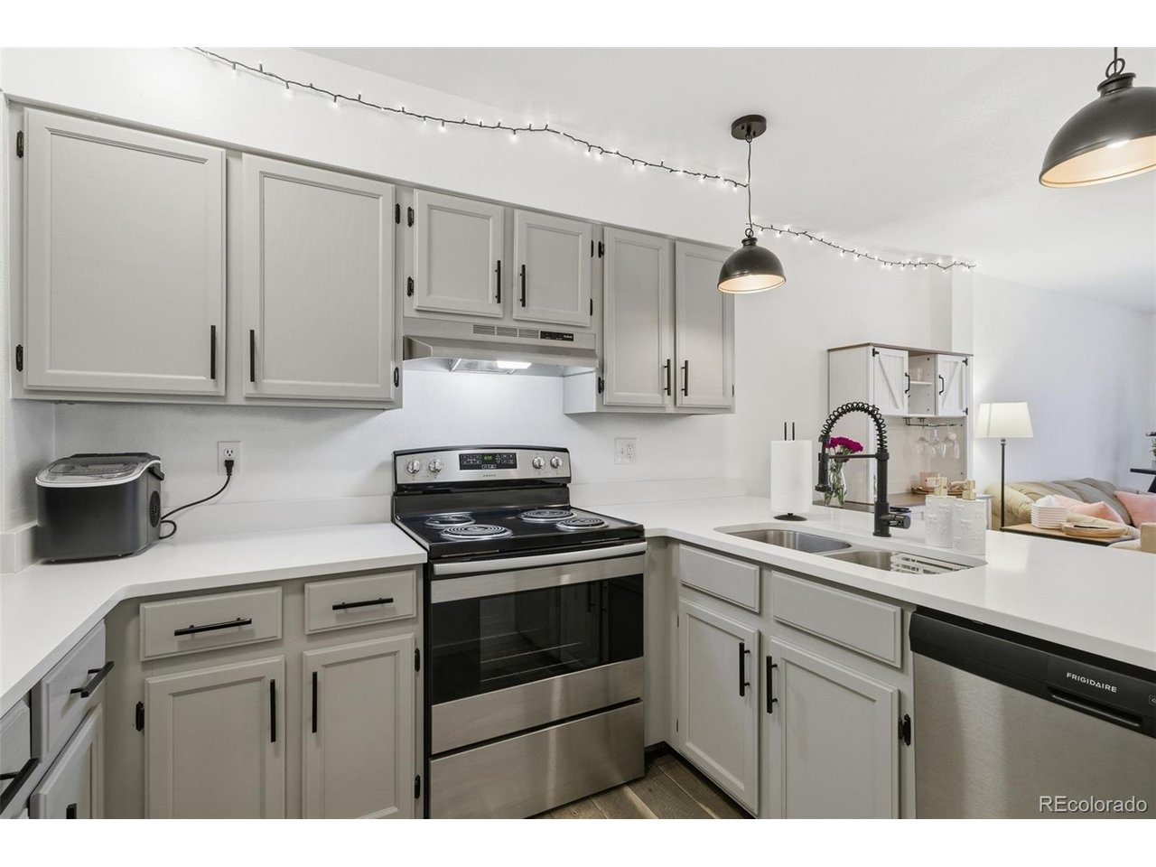 3440 Windmill Dr 4-6