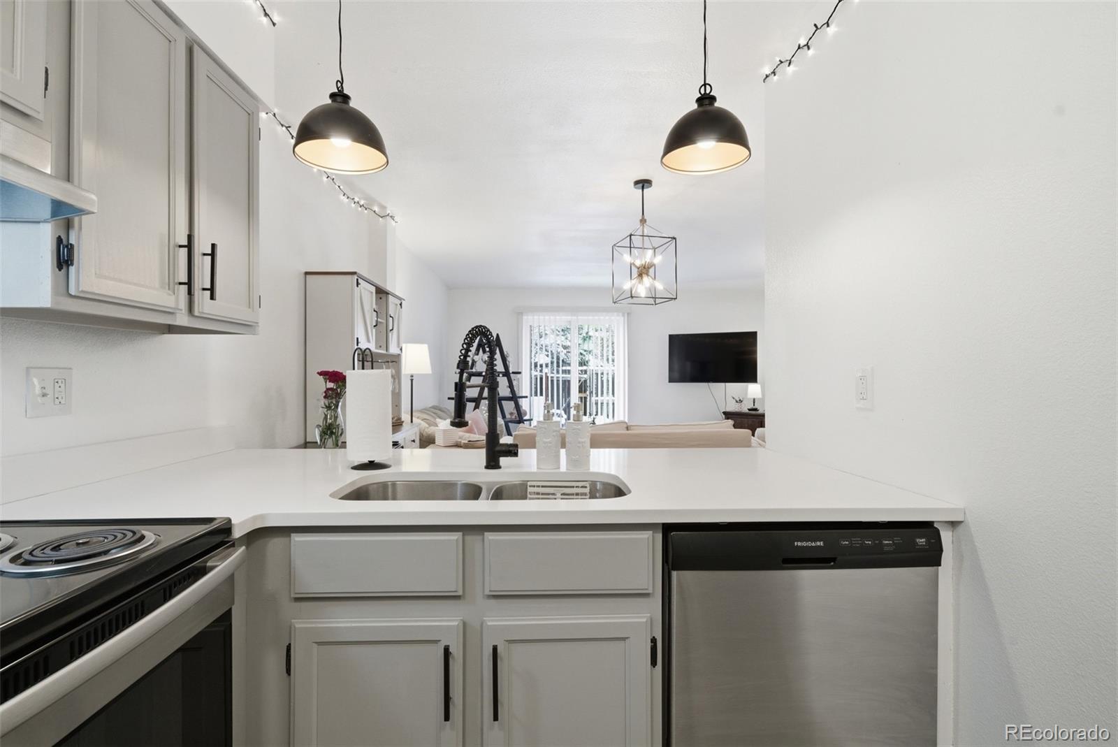 3440 Windmill Drive Unit: 4-6