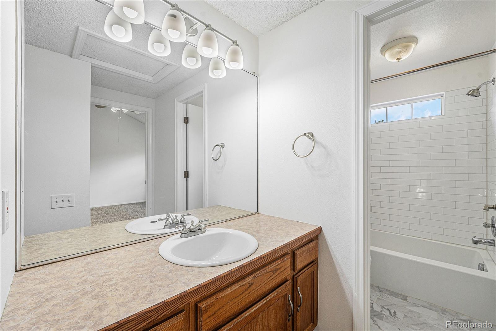 1915 S Hannibal Street Unit: G