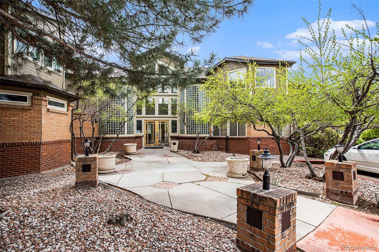 6001 S Yosemite Street Unit: #F202