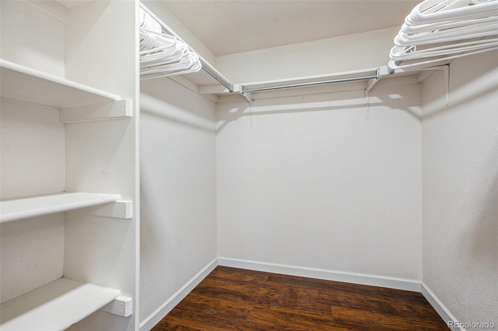 6001 S Yosemite Street Unit: #F202