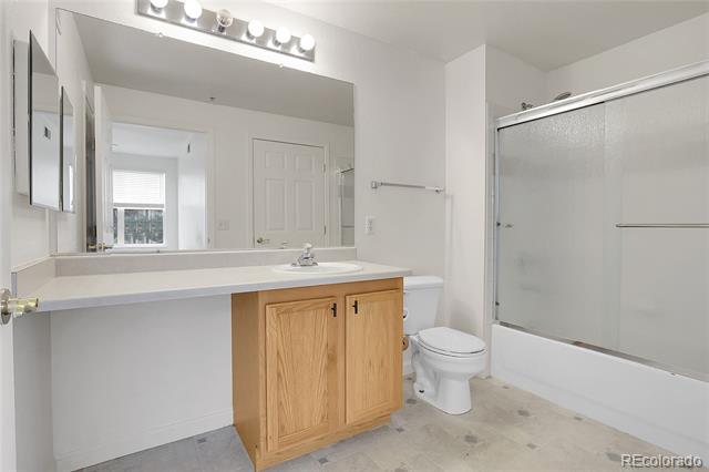 7440 S Blackhawk Street Unit: 101