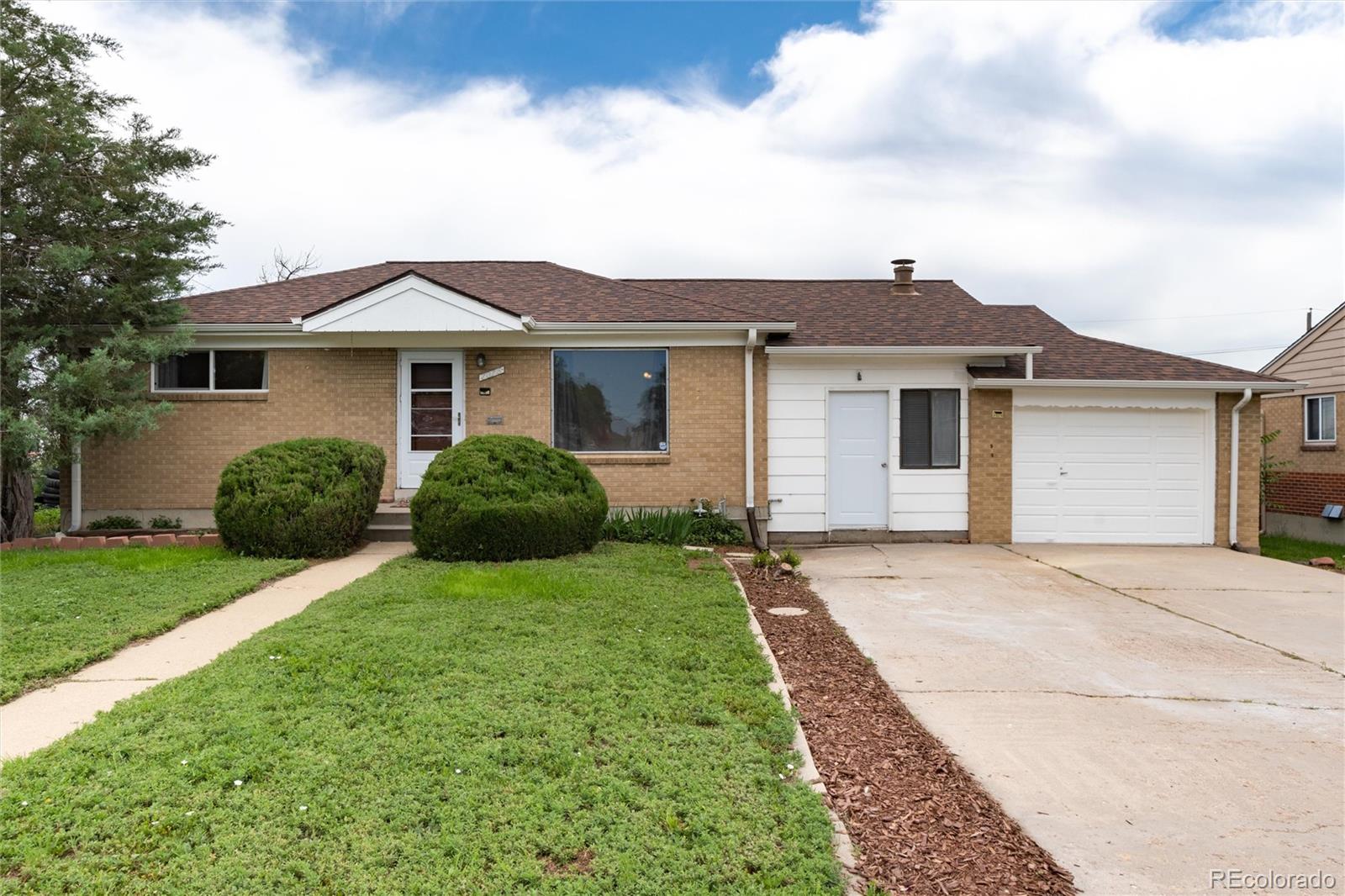 7076 Jennie Drive