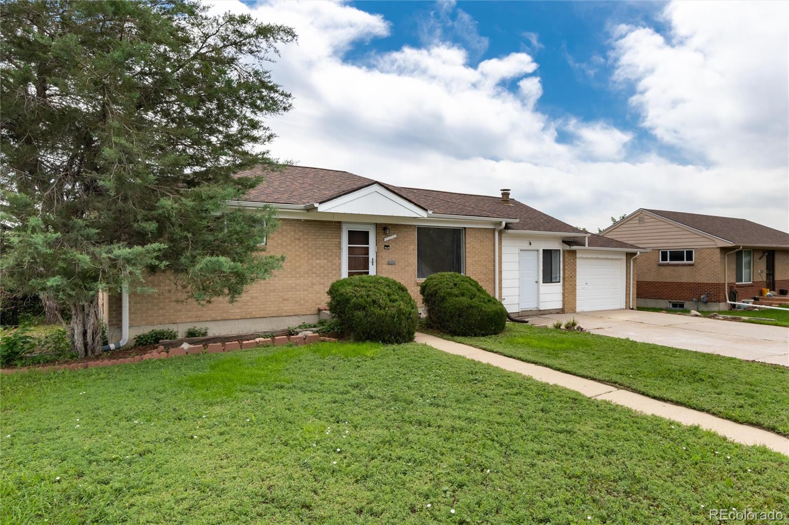 7076 Jennie Drive