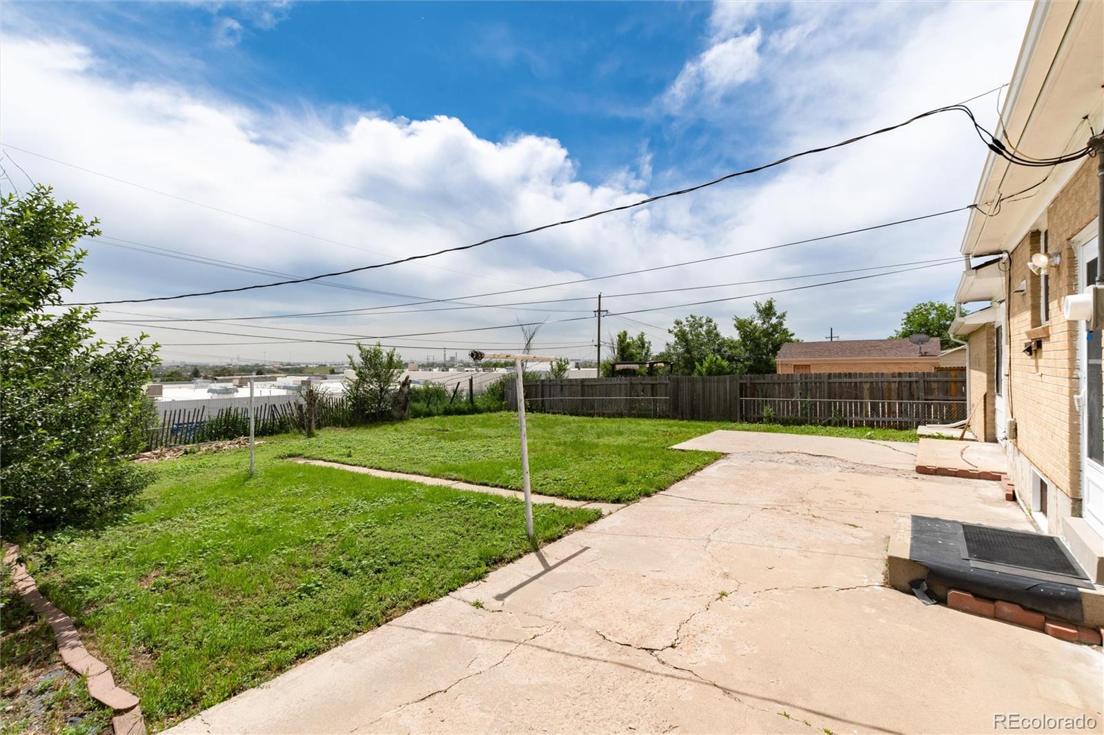 7076 Jennie Drive