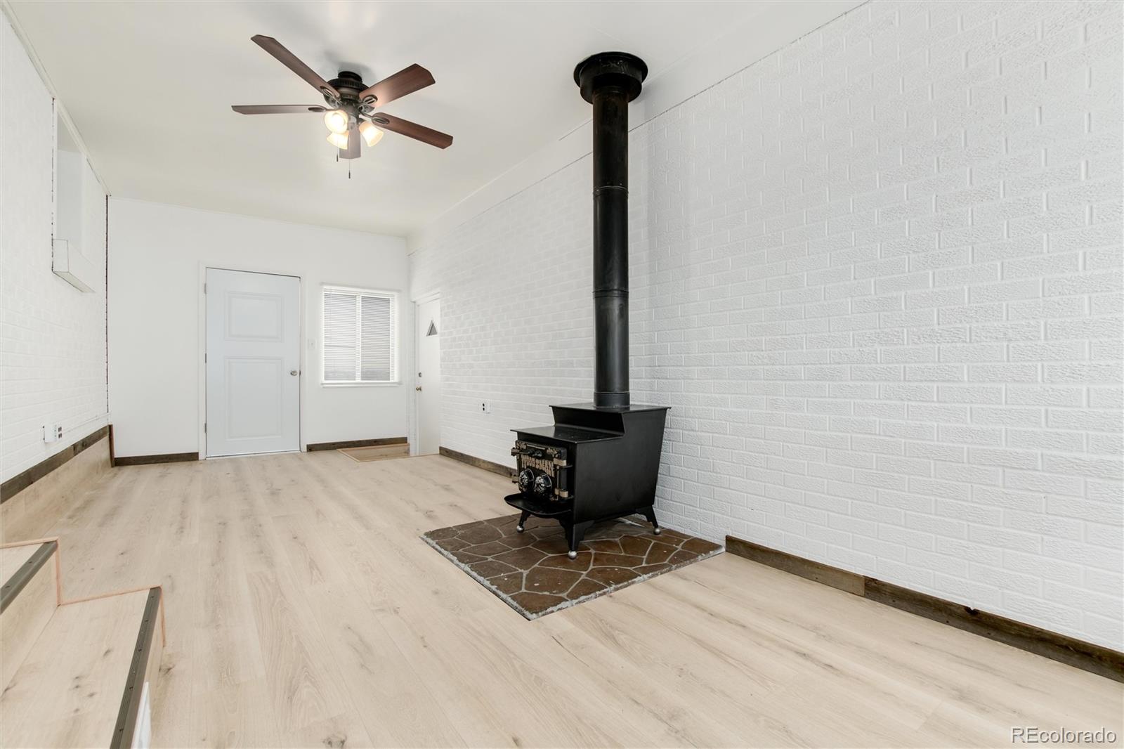 7076 Jennie Drive