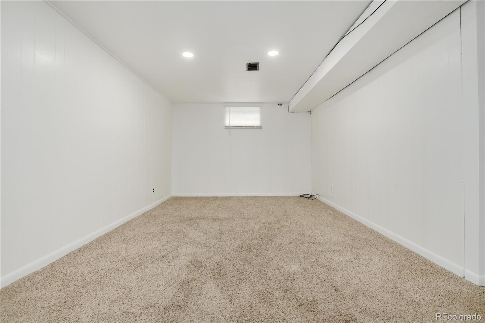 7076 Jennie Drive