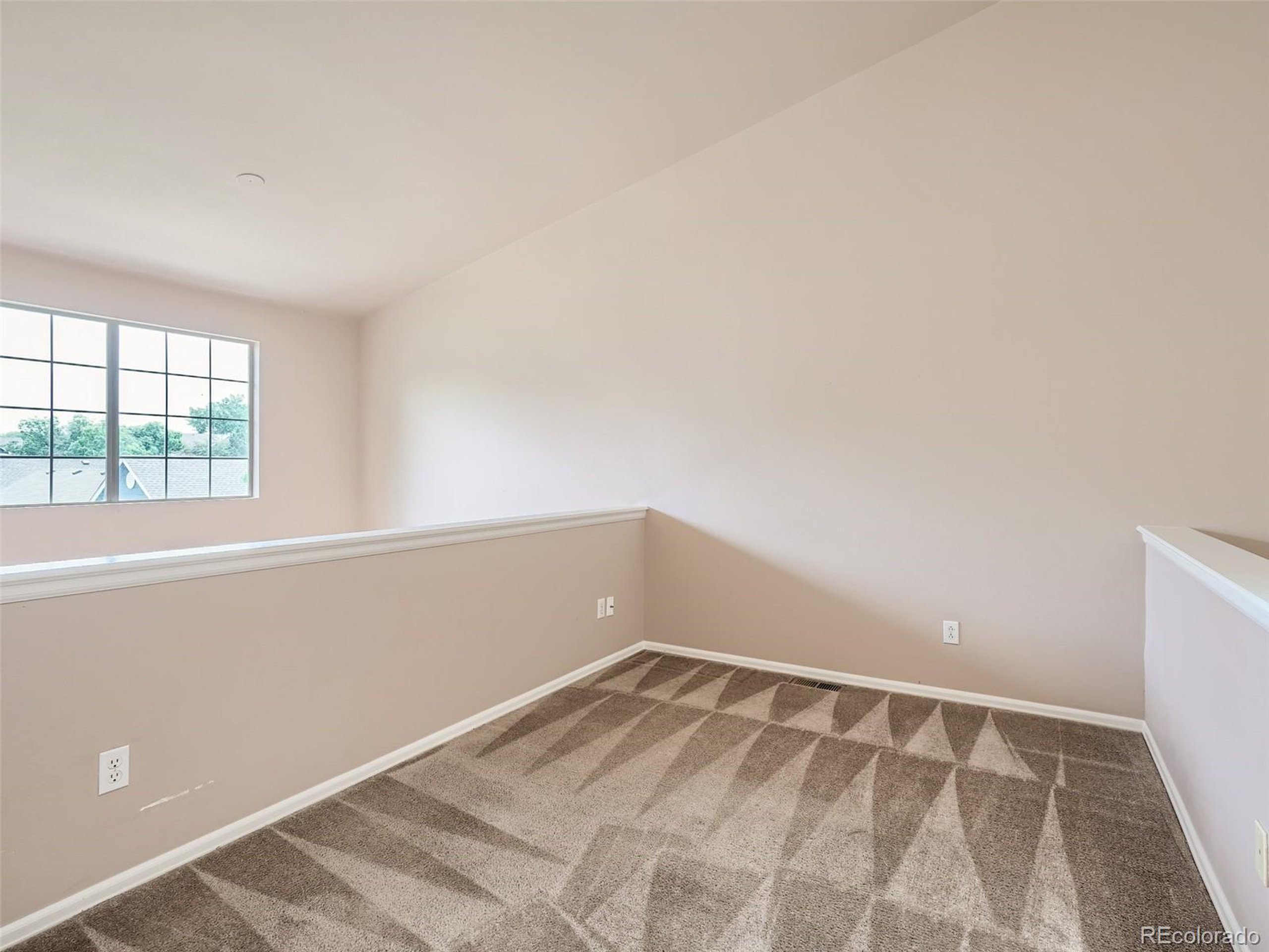 1170 E 130th Ave B