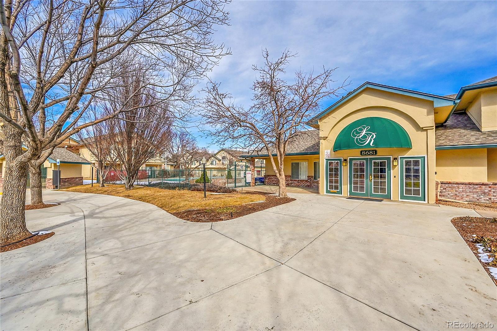 8747 E Dry Creek Road Unit: 1623