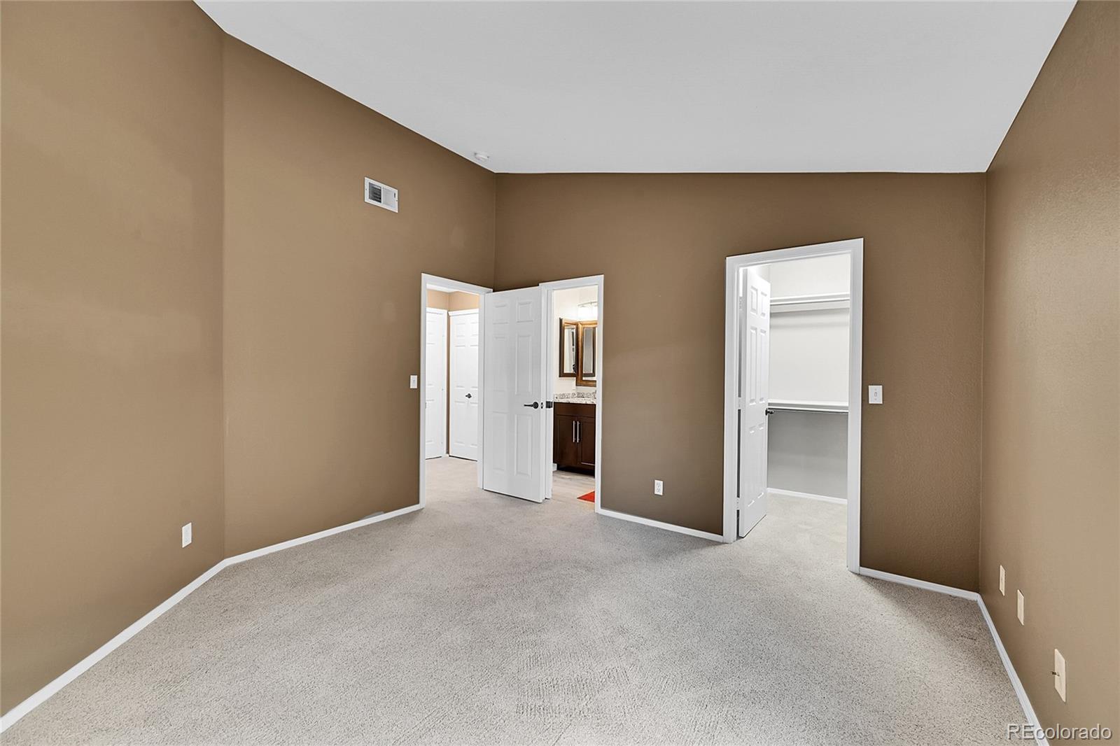 8747 E Dry Creek Road Unit: 1623