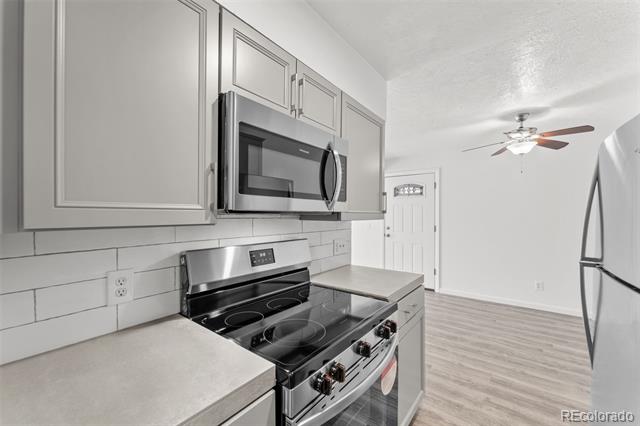 16259 W 10th Avenue Unit: D4