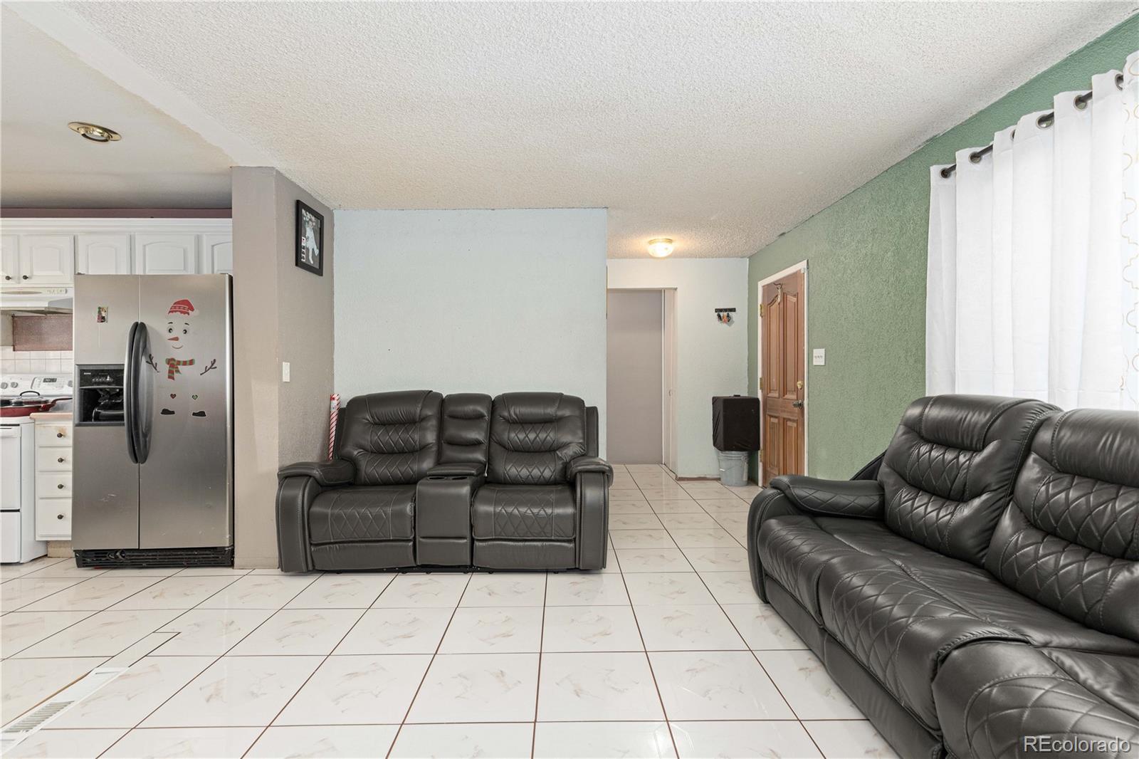 5023 Tucson Way