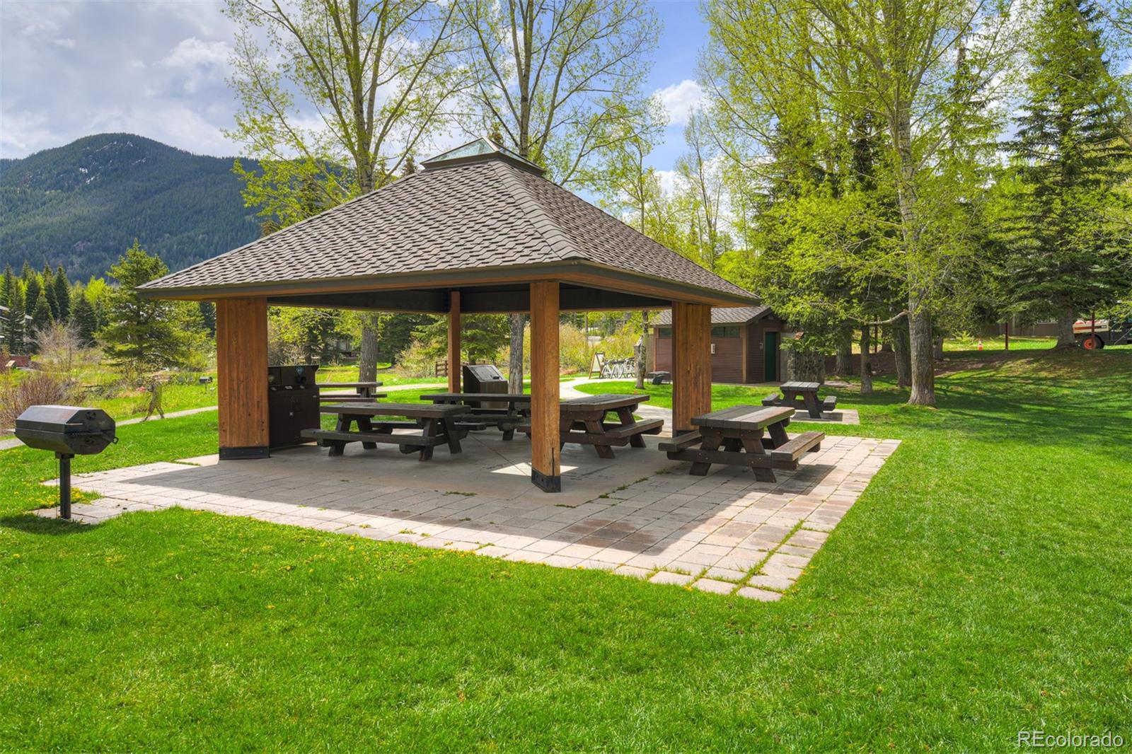 4295 Columbine Drive Unit: 5