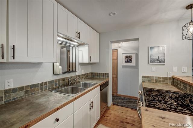4295 Columbine Drive Unit: 5