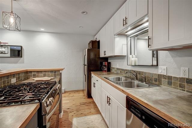 4295 Columbine Drive Unit: 5