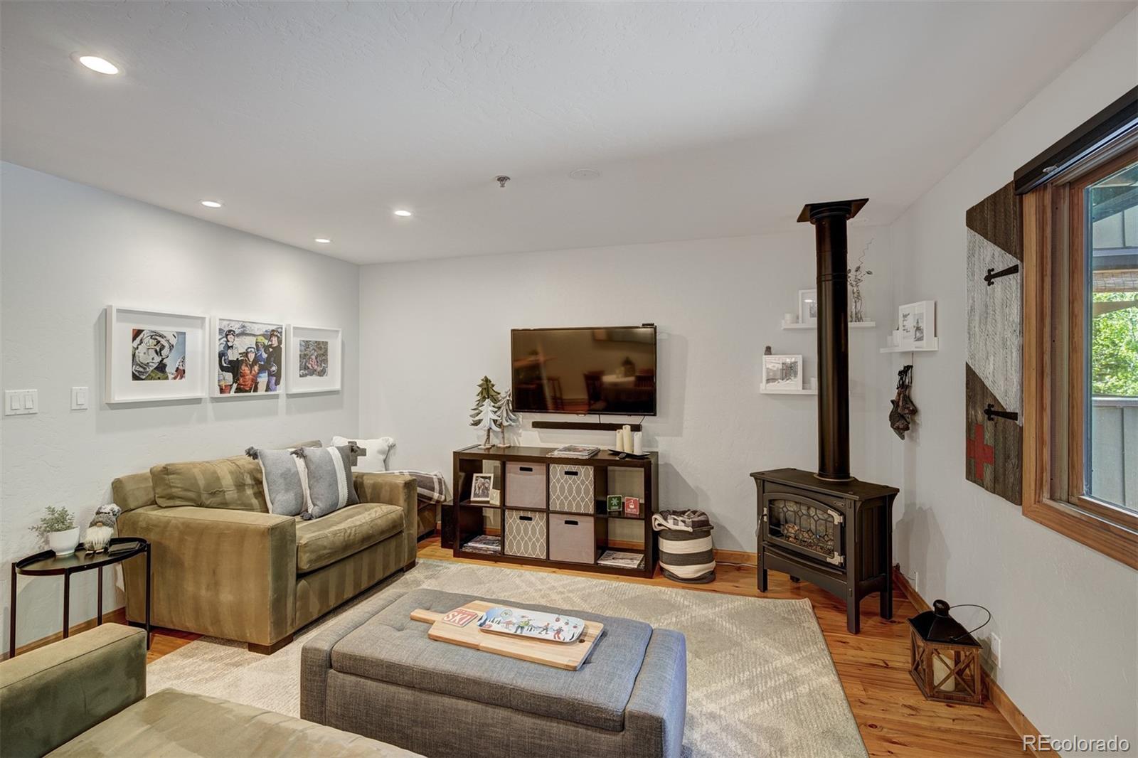 4295 Columbine Drive Unit: 5